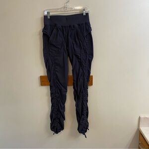 Lululemon Dance Studio Relaxed-Fit-Mid-Rise Cargo Jogger Navy Grey Women’s Sz‎ 6